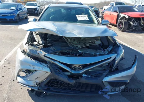 2022 Toyota Camry Se z USA, uszkodzony, nr VIN 4T1G11AK3NU644122